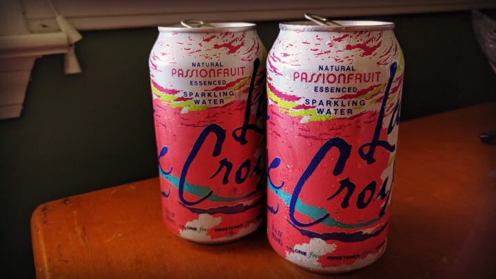 La Croix Sparkling Water Passionfruit